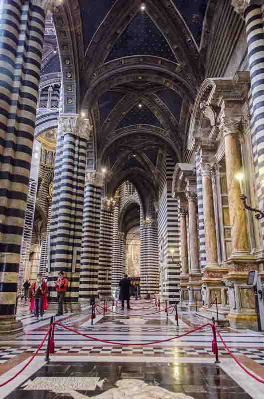 51 - Italia - Siena - catedral - interior